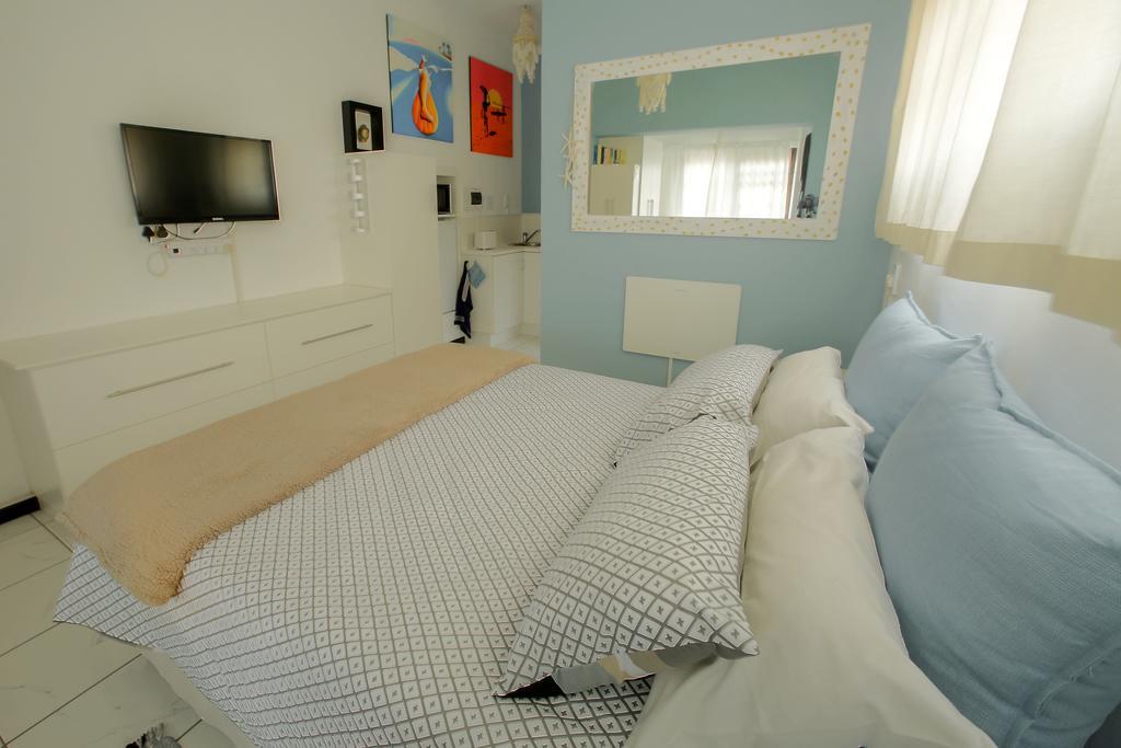 J Bay Dreaming Apartment Jeffreys Bay Room photo